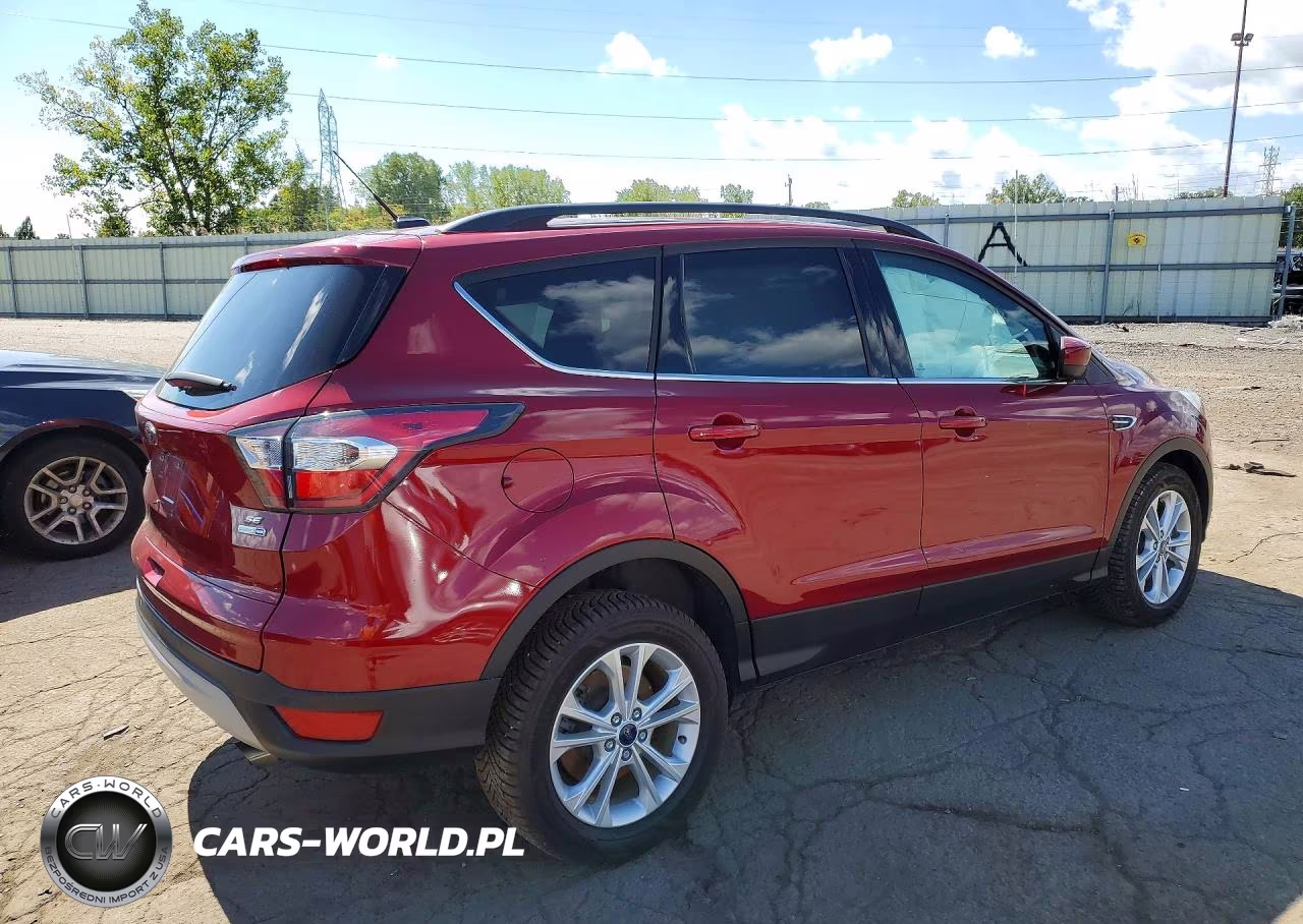2017 Ford Escape Se VIN:1FMCU9GD9HUA12971 - 3