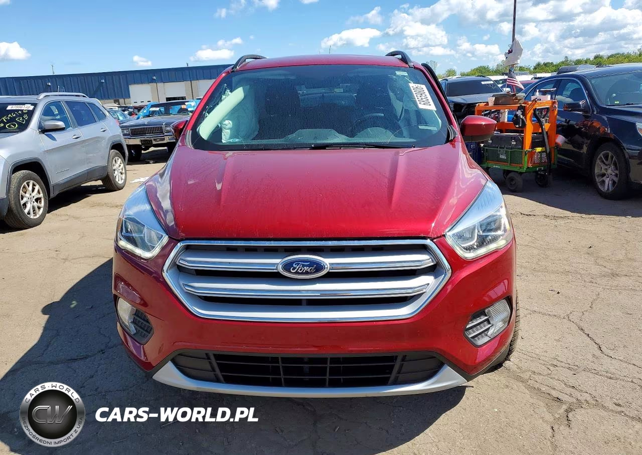 2017 Ford Escape Se VIN:1FMCU9GD9HUA12971 - 5