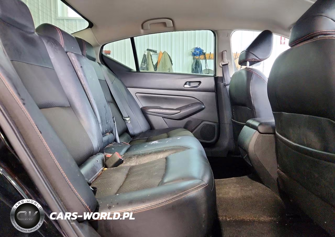 2019 Nissan Altima Sr VIN:1N4BL4CW7KC176817 - 10