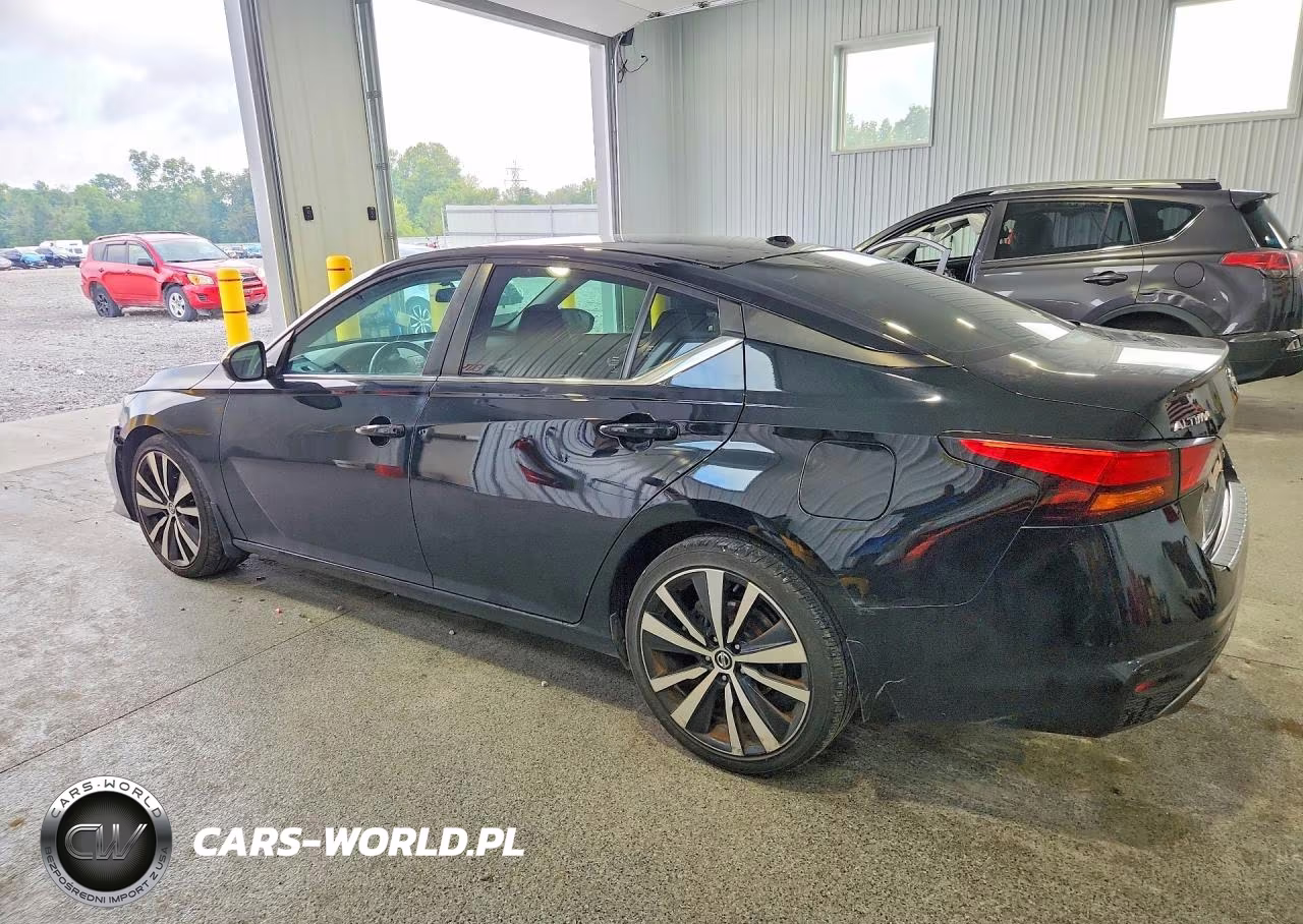 2019 Nissan Altima Sr VIN:1N4BL4CW7KC176817 - 2
