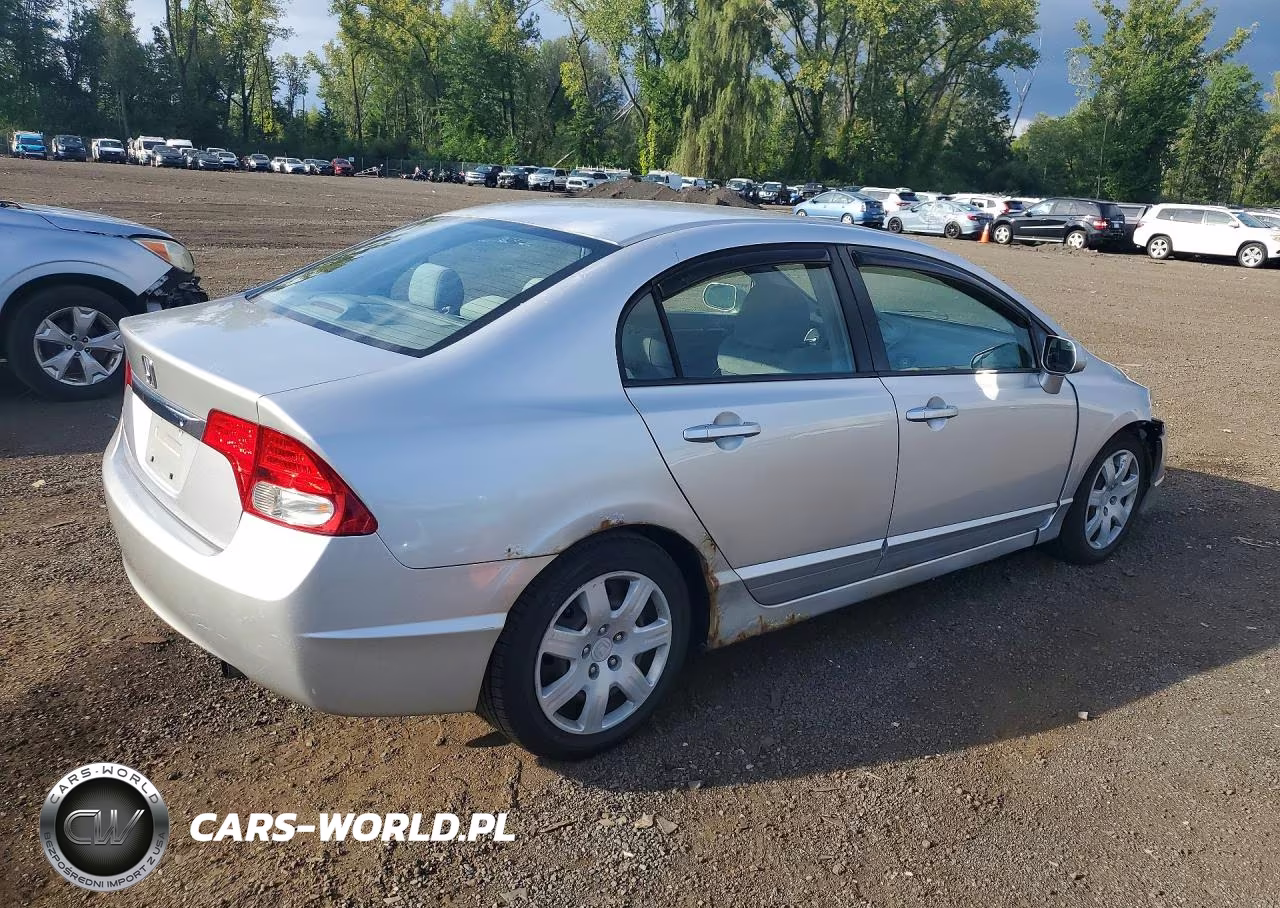 2009 Honda Civic Lx VIN:2HGFA16539H326434 - 3