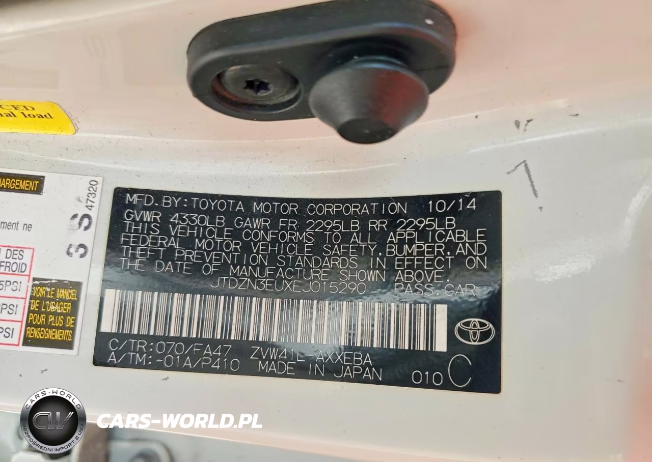 2014 Toyota Prius V Two VIN:JTDZN3EUXEJ015290 - 12
