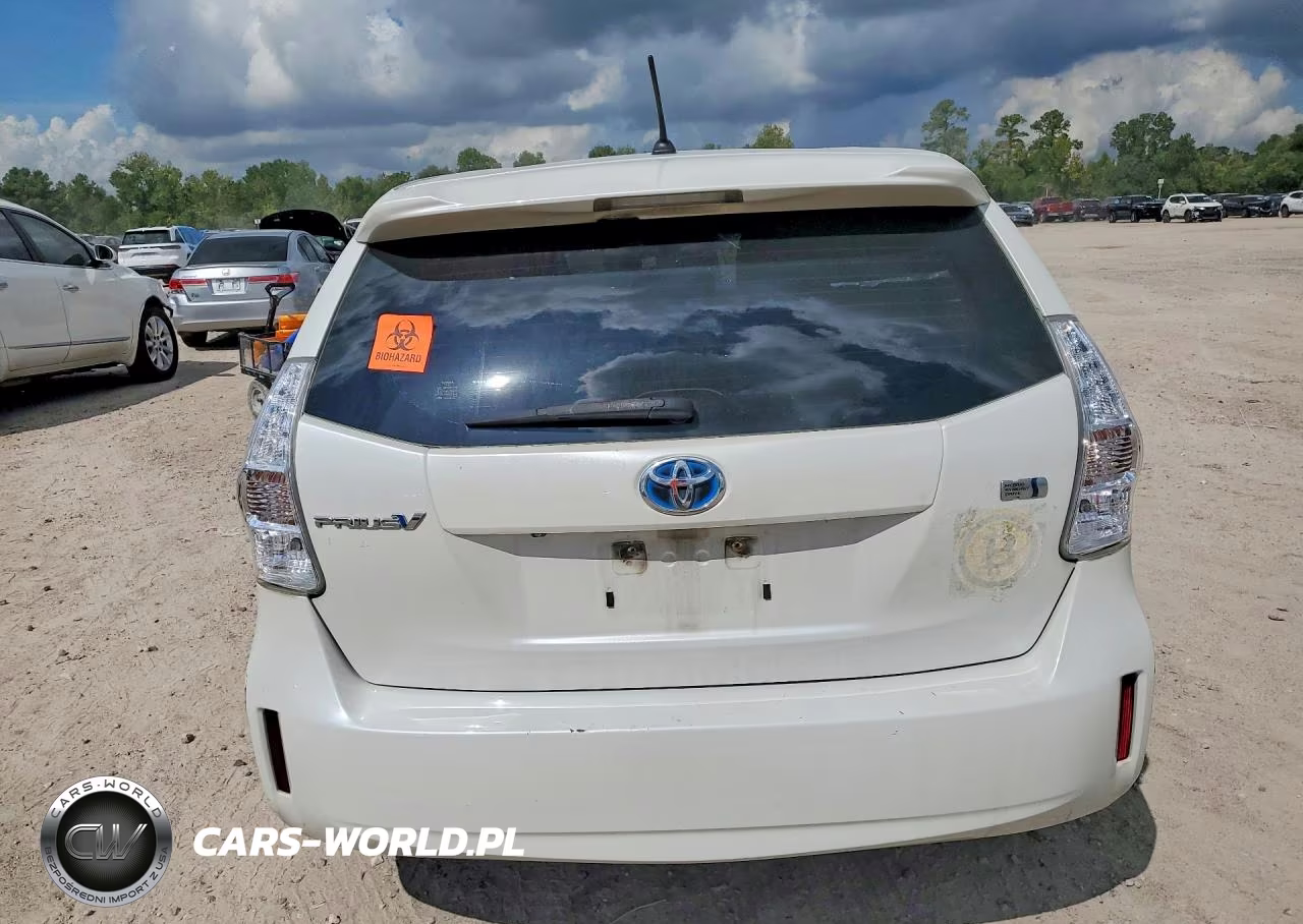 2014 Toyota Prius V Two VIN:JTDZN3EUXEJ015290 - 6
