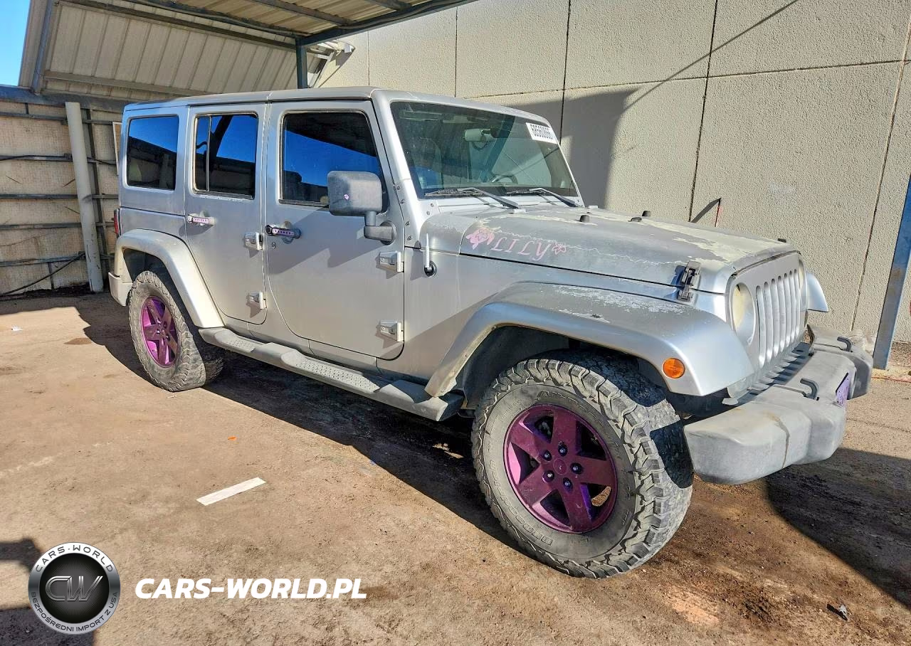 2012 Jeep Wrangler Unlimited Rubicon VIN:1C4HJWFG5CL125375 - 4