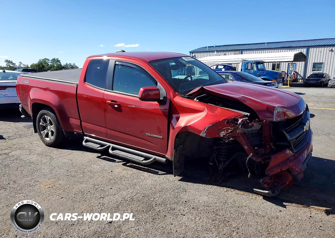 2015 Chevrolet Colorado Z71 VIN:1GCHTCE3XF1256339 - 4