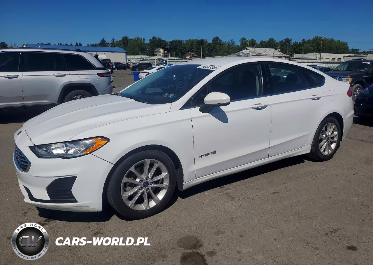 2019 Ford Fusion Se VIN:3FA6P0LU0KR221482 - 1