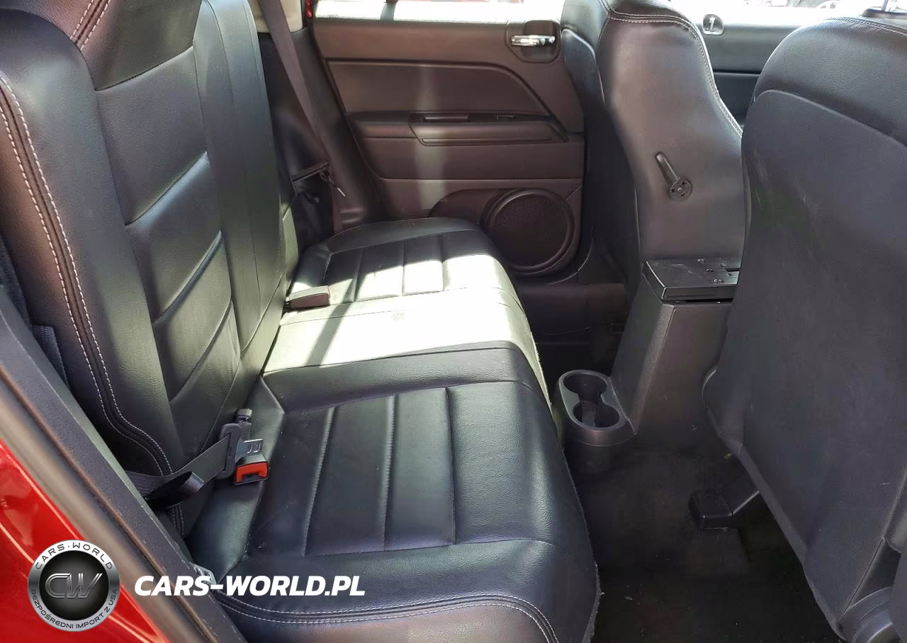 2016 Jeep Patriot Latitude VIN:1C4NJRFB2GD737798 - 11