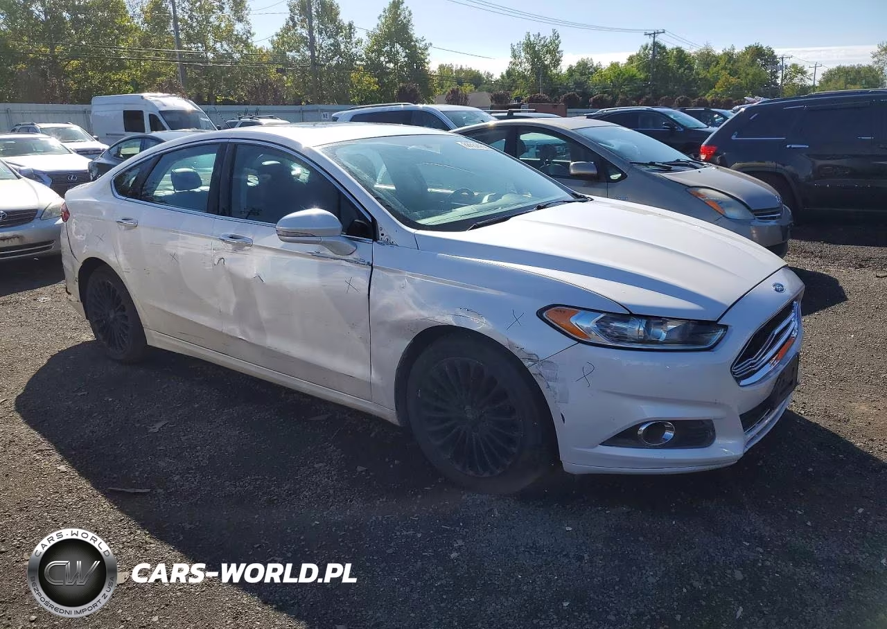 2013 Ford Fusion Titanium VIN:3FA6P0D9XDR121712 - 4