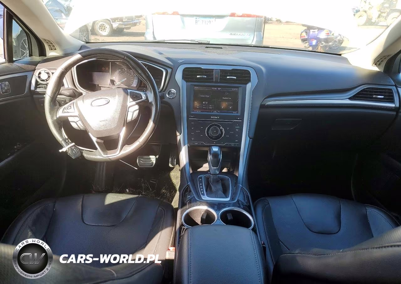 2013 Ford Fusion Titanium VIN:3FA6P0D9XDR121712 - 8