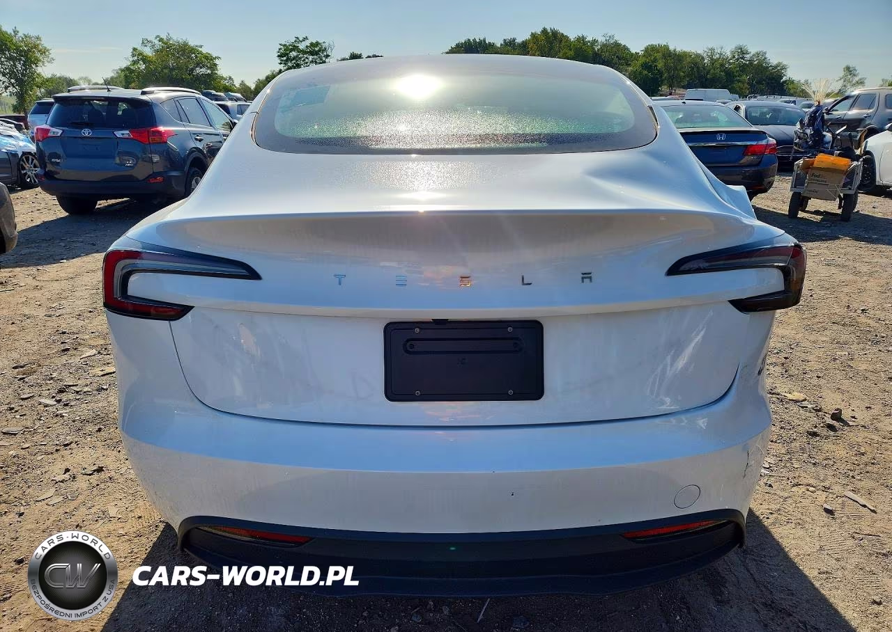 2025 Tesla Model 3 VIN:5YJ3E1EAXSF030780 - 6