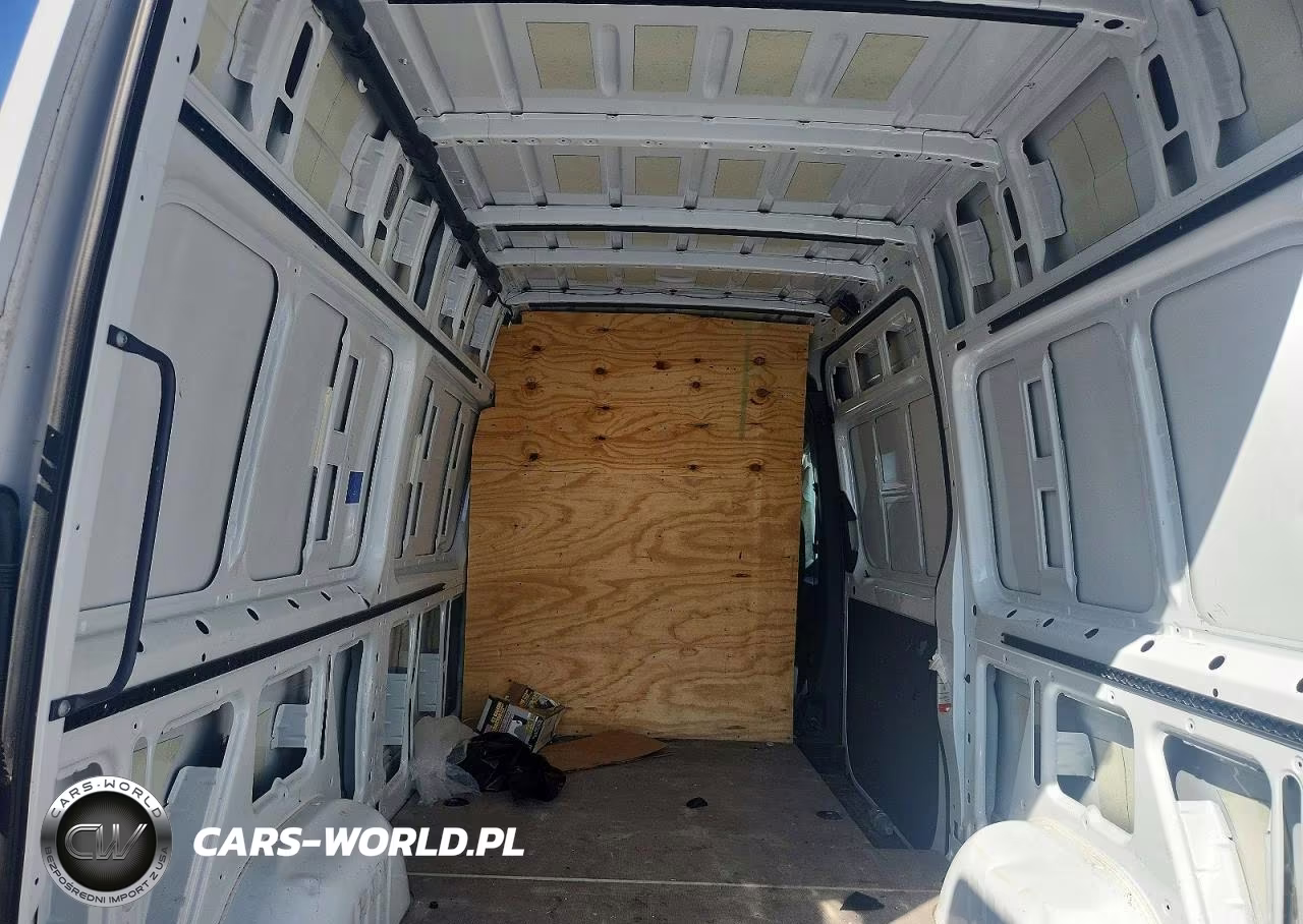 2025 Mercedes-Benz Sprinter 2500 Delivery Van VIN:W1Y4NBHY0ST207347 - 10