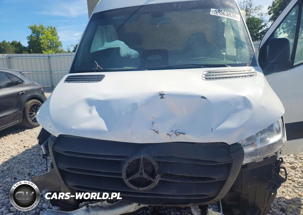 2025 Mercedes-Benz Sprinter 2500 Delivery Van VIN:W1Y4NBHY0ST207347 - 12