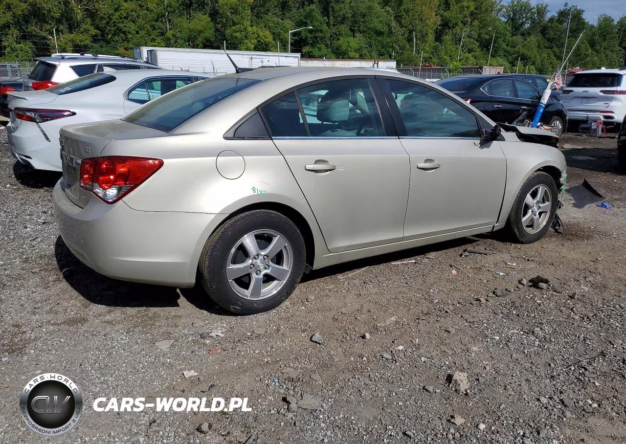 2013 Chevrolet Cruze Lt VIN:1G1PC5SB9D7139471 - 3