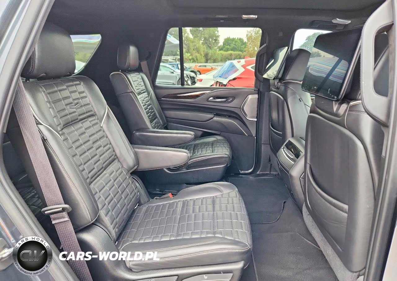 2021 Cadillac Escalade Sport Platinum VIN:1GYS4GKL1MR450121 - 11