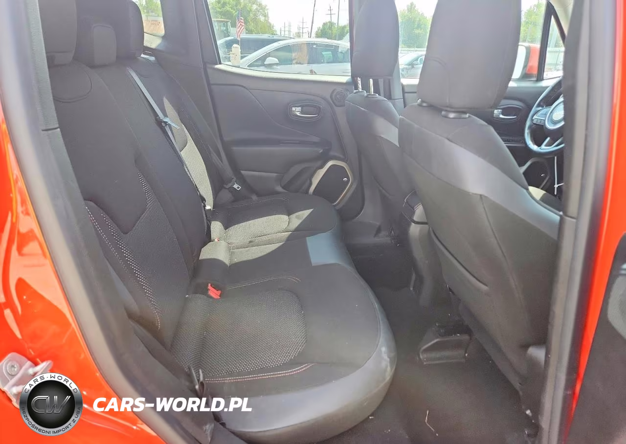 2016 Jeep Renegade Latitude VIN:ZACCJBBWXGPD09857 - 11