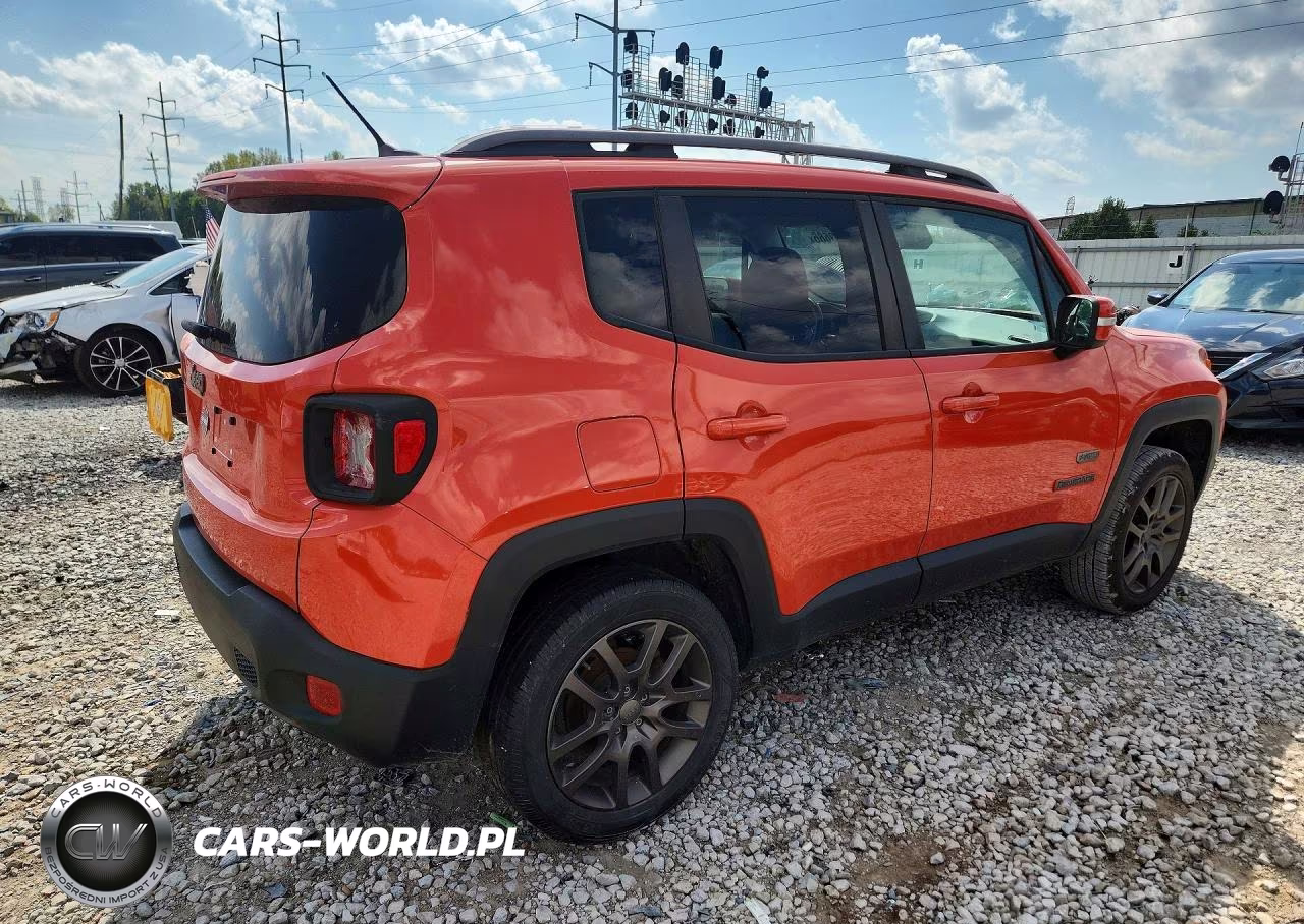 2016 Jeep Renegade Latitude VIN:ZACCJBBWXGPD09857 - 3