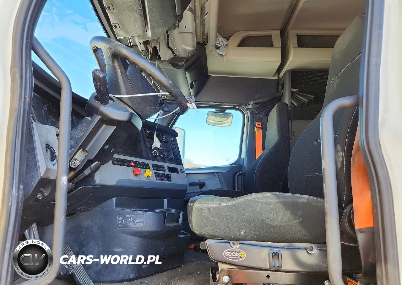 2019 Freightliner Cascadia 116 Semi Truck VIN:3AKJHPDV7KSKA4090 - 7
