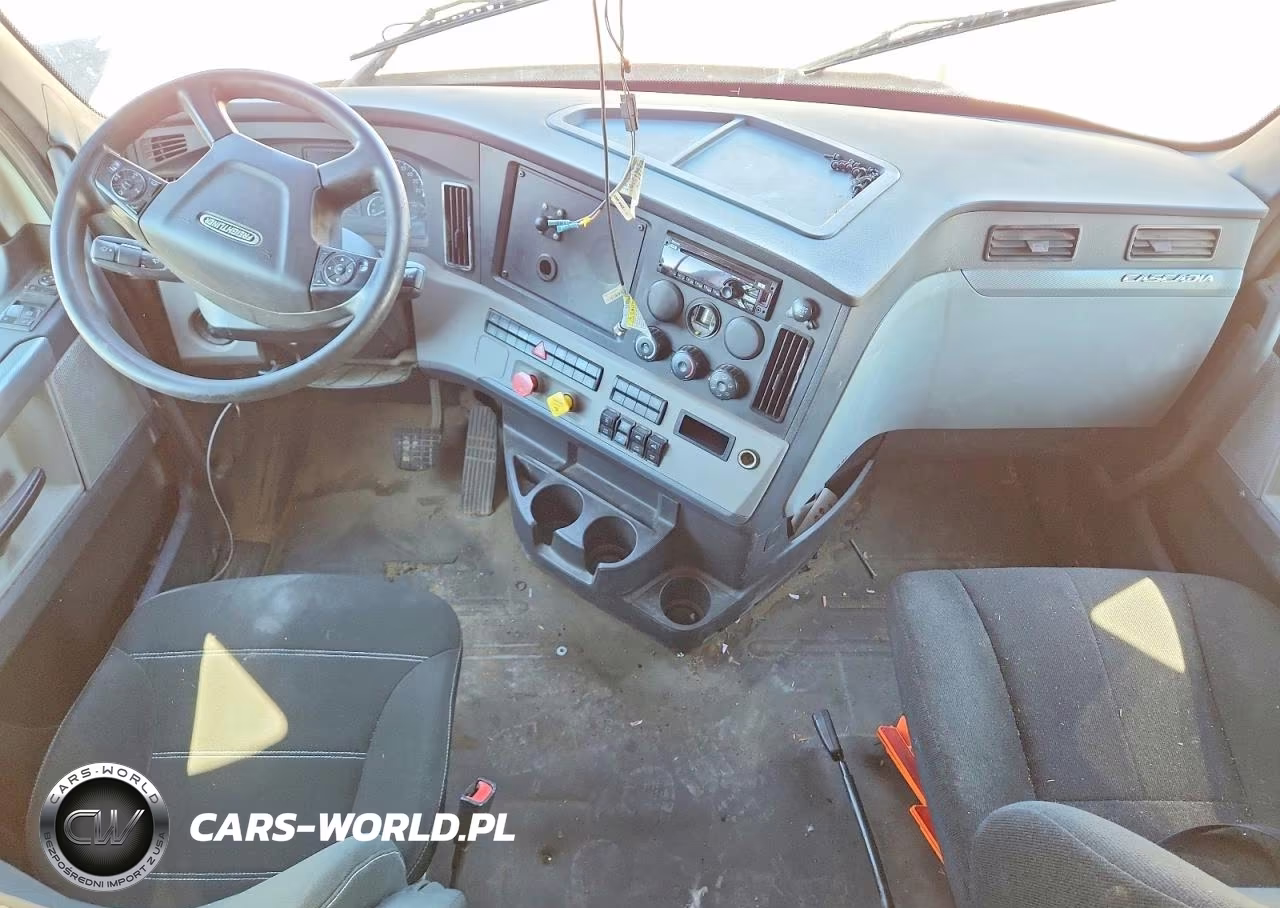 2019 Freightliner Cascadia 116 Semi Truck VIN:3AKJHPDV7KSKA4090 - 8