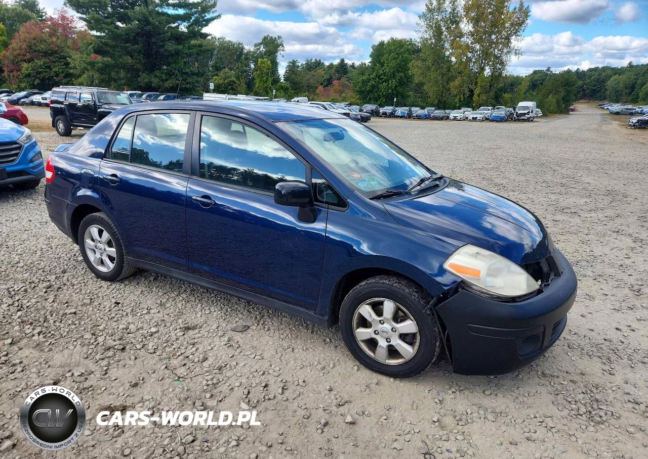 2011 Nissan Versa 1.8 S VIN:3N1BC1AP8BL413634 - 4
