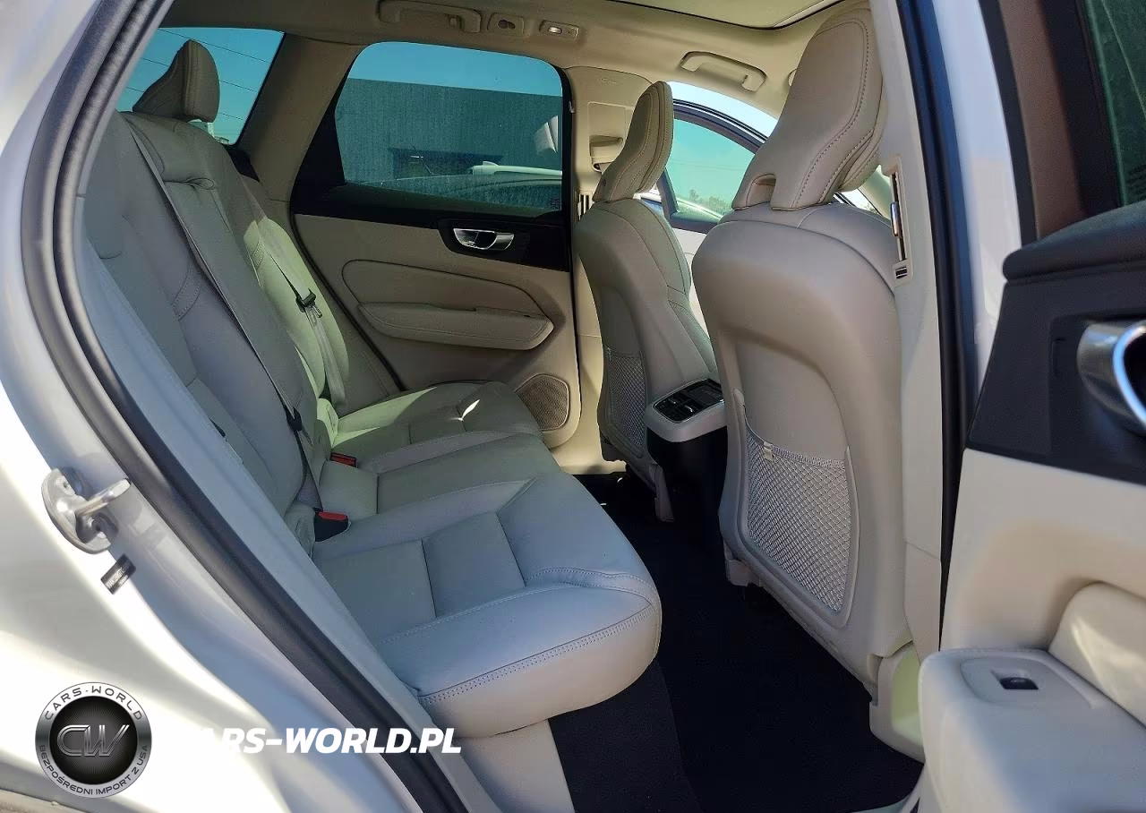 2026 Volvo Xc60 Ultra VIN:YV4M12RM3T1360097 - 10