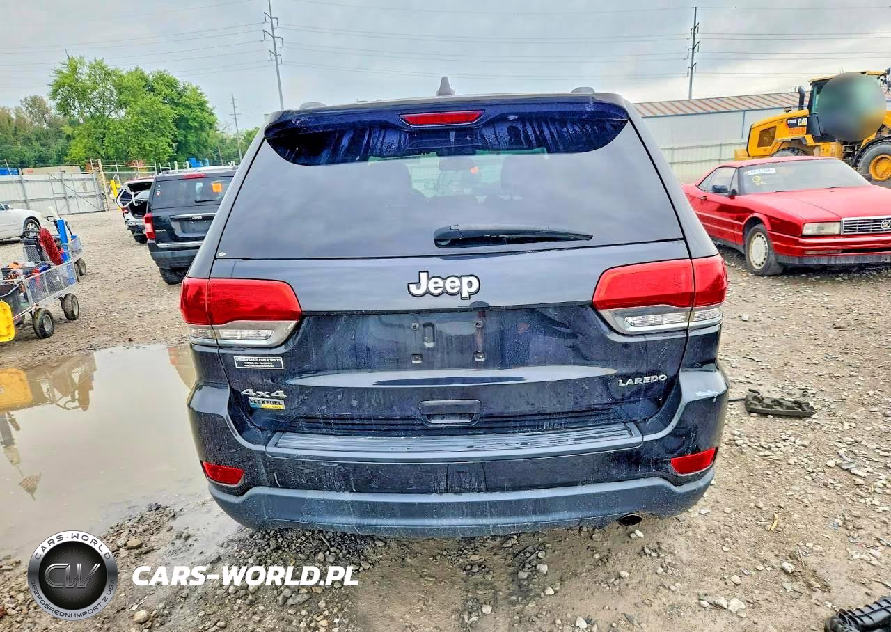 2015 Jeep Grand Cherokee Laredo VIN:1C4RJFAG6FC897433 - 6