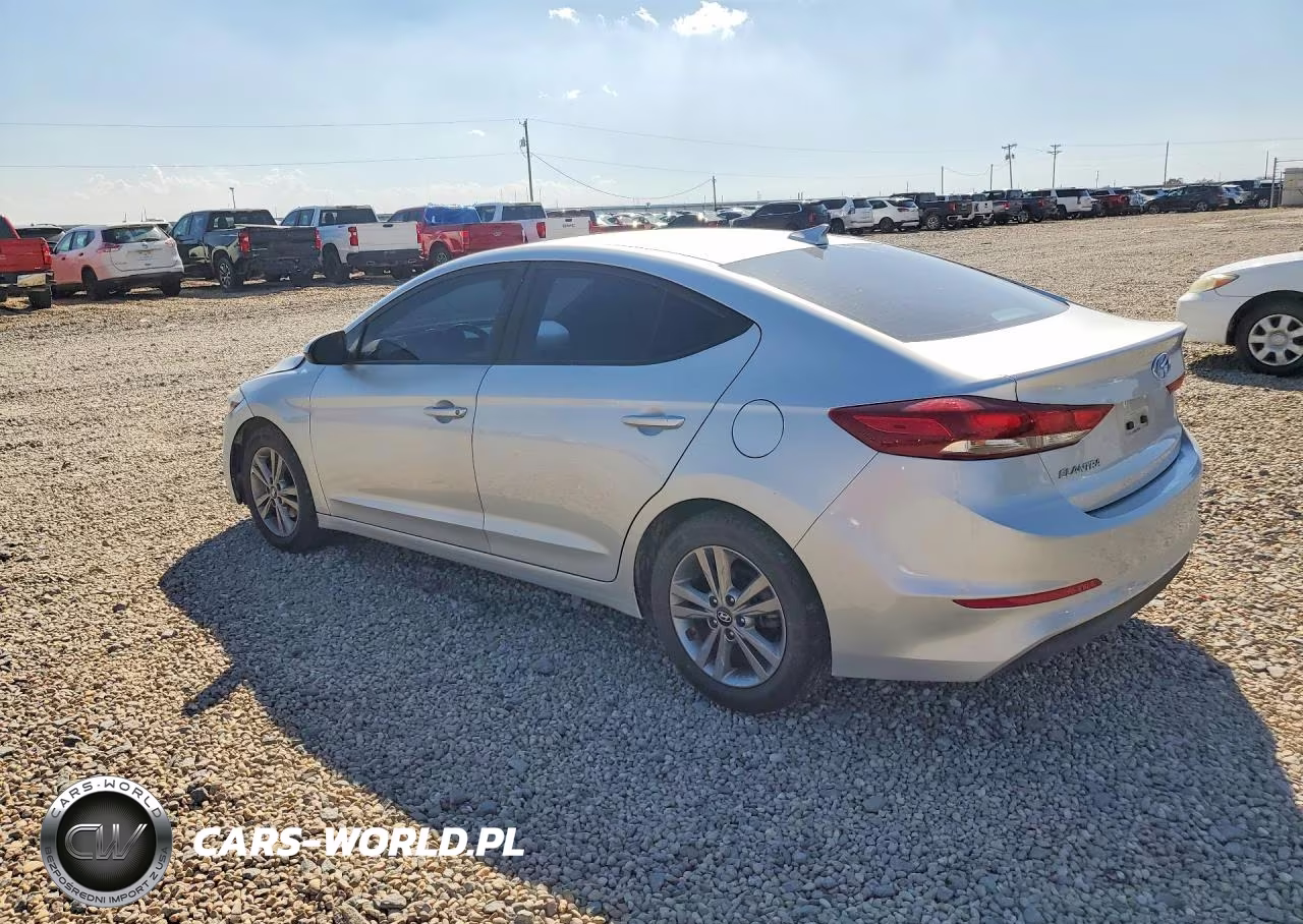 2018 Hyundai Elantra Sel VIN:5NPD84LF5JH256916 - 2