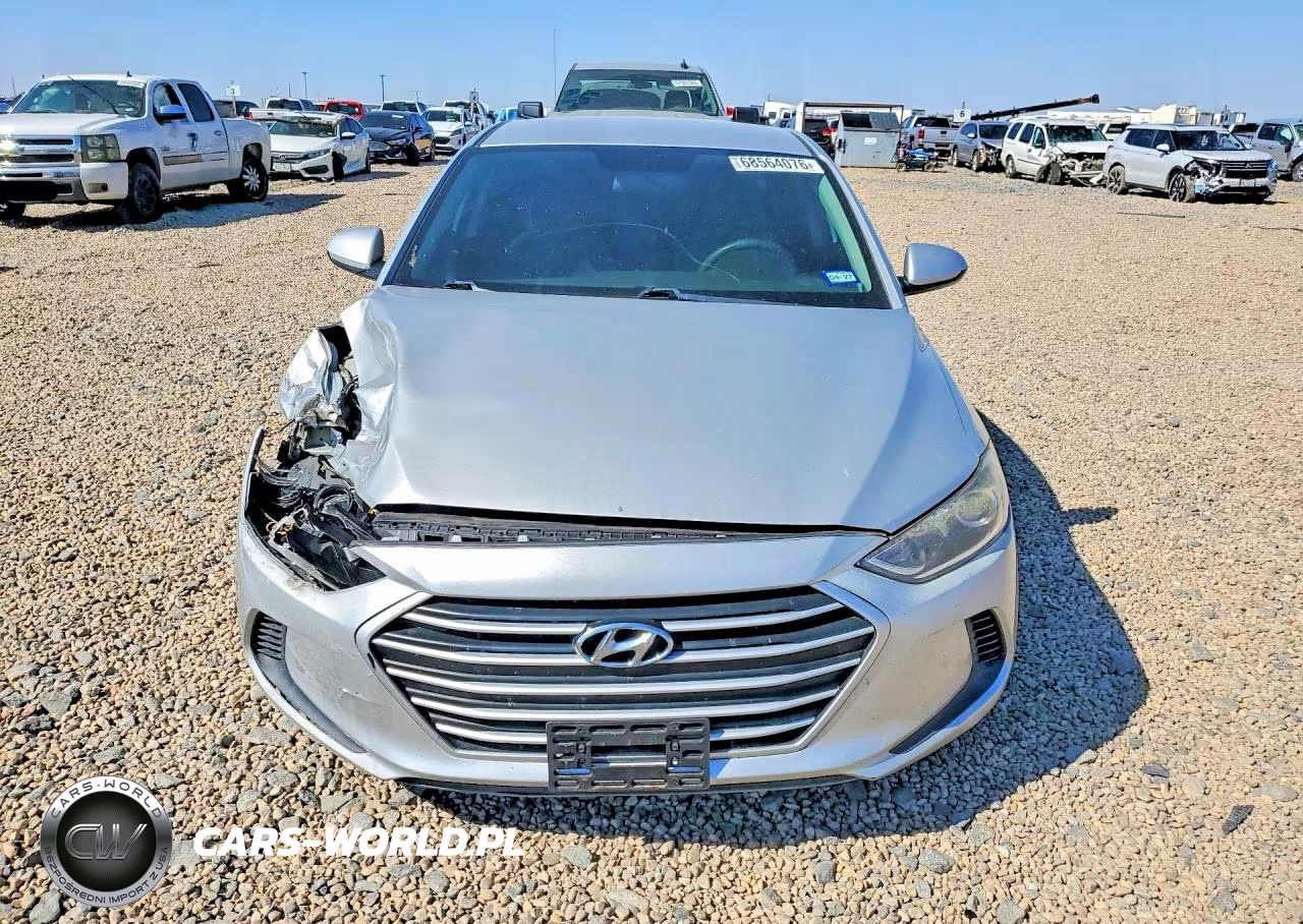 2018 Hyundai Elantra Sel VIN:5NPD84LF5JH256916 - 5