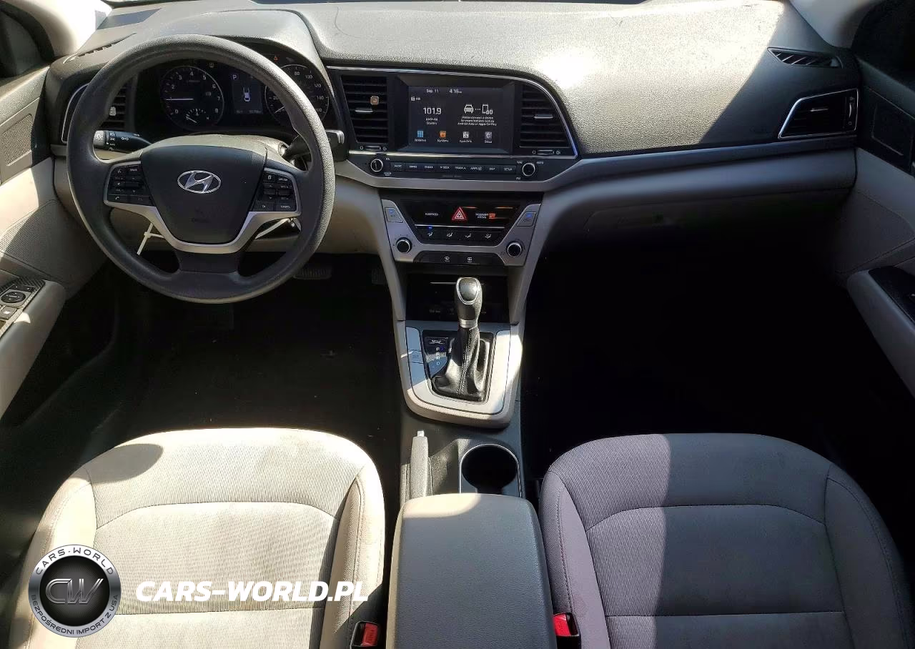 2018 Hyundai Elantra Sel VIN:5NPD84LF5JH256916 - 8