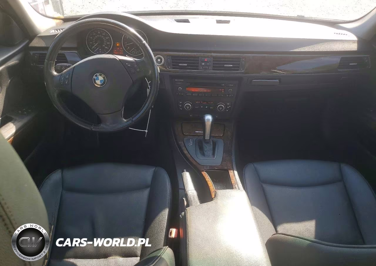 2007 BMW 328 Xi VIN:WBAVC93597KX60030 - 8