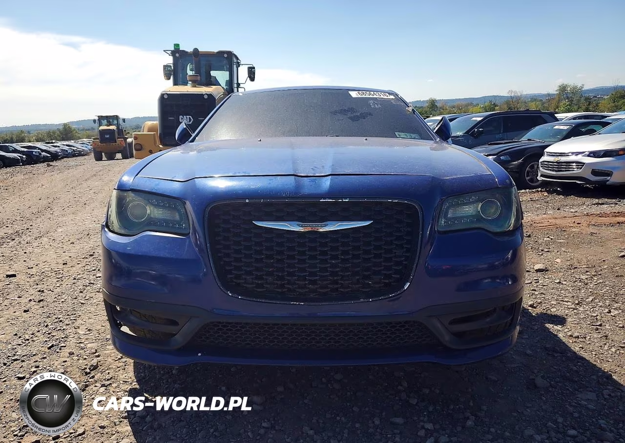 2019 Chrysler 300 S VIN:2C3CCABGXKH559529 - 5