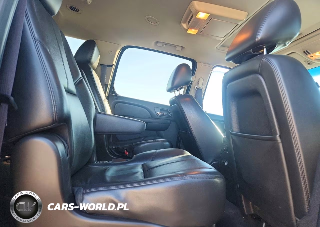 2013 Chevrolet Suburban K1500 Lt VIN:1GNSKJE73DR298566 - 11