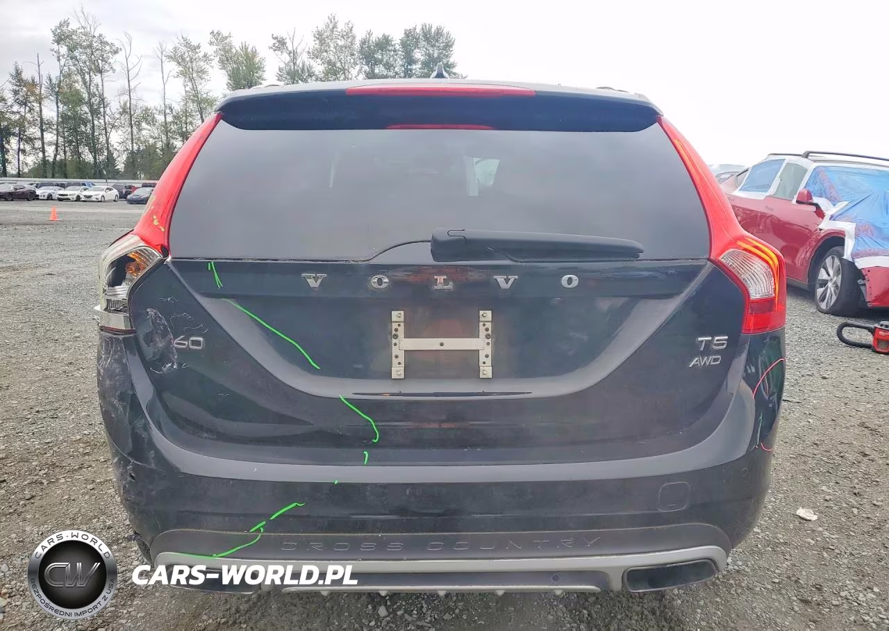 2016 Volvo V60 Cross Country Premier VIN:YV4612HK8G1003240 - 6
