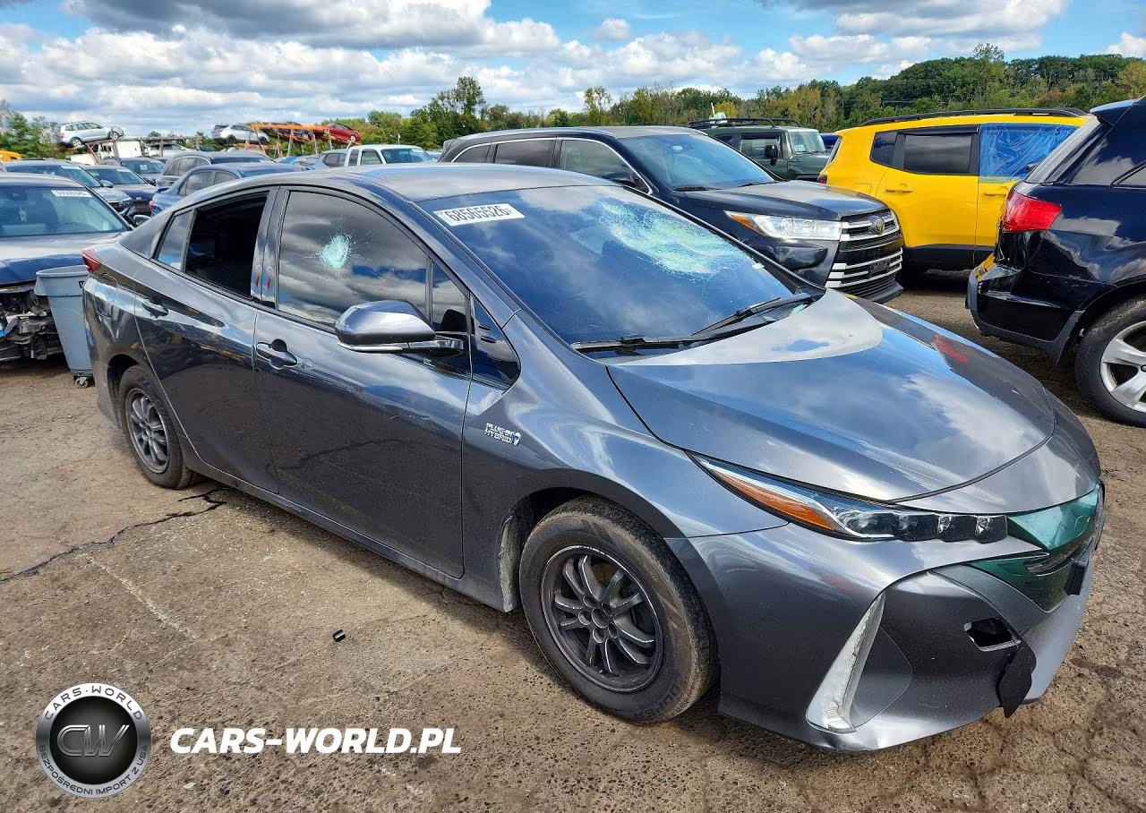2019 Toyota Prius Prime Premium VIN:JTDKARFP2K3117157 - 4