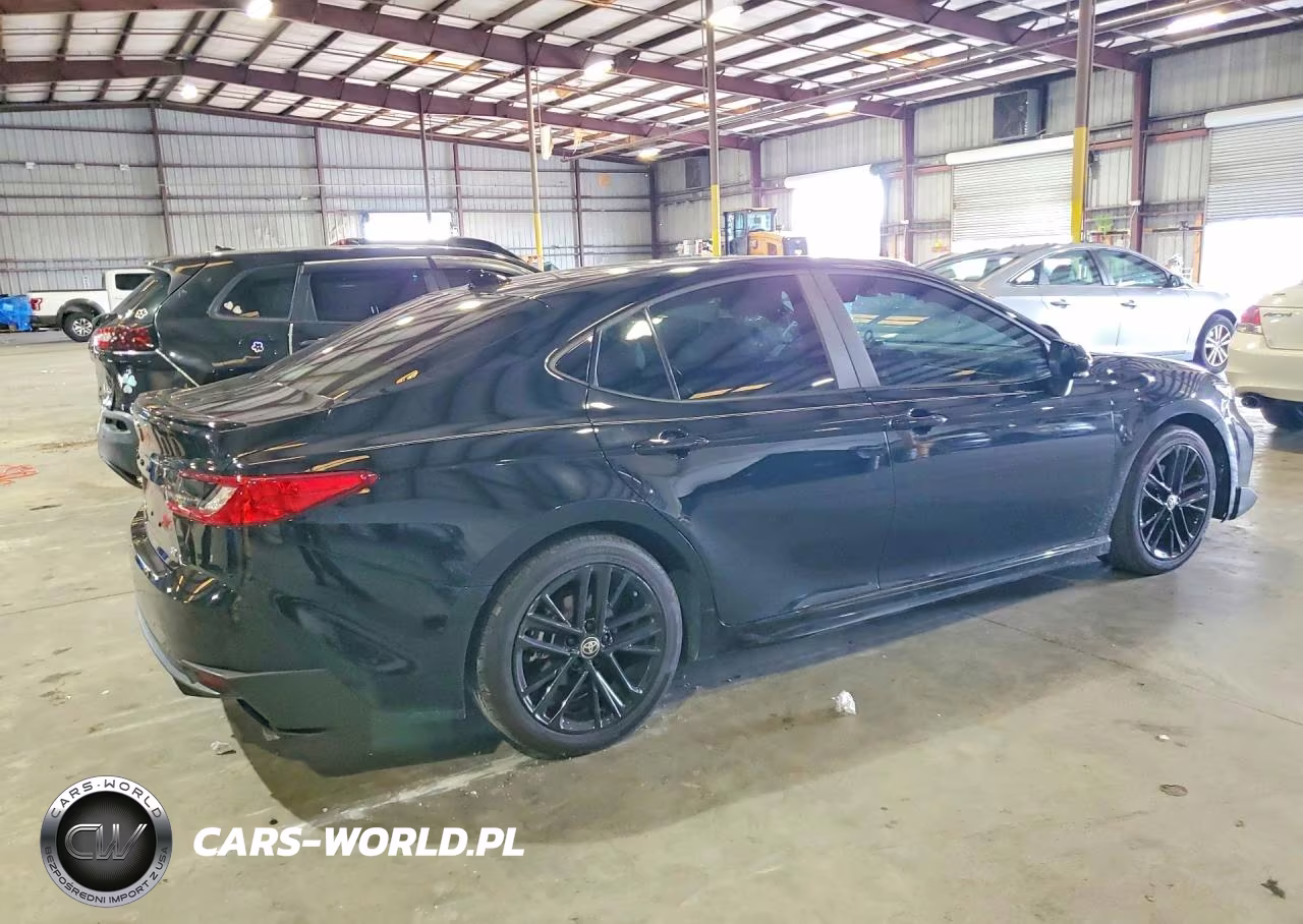 2025 Toyota Camry Se VIN:4T1DAACK4SU542310 - 3