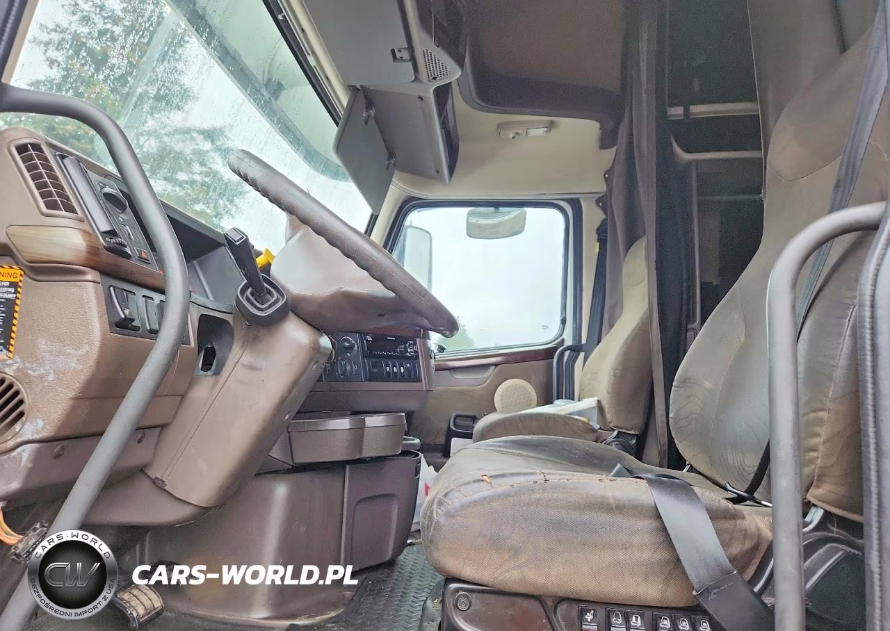 2017 Volvo Vn Vnl VIN:4V4NC9EH1HN993530 - 7