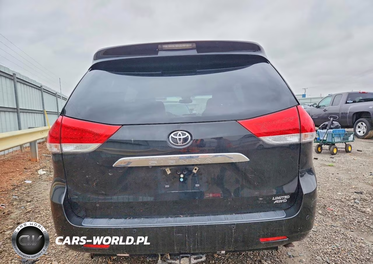 2013 Toyota Sienna Limited 7-Passenger VIN:5TDDK3DC0DS058145 - 6