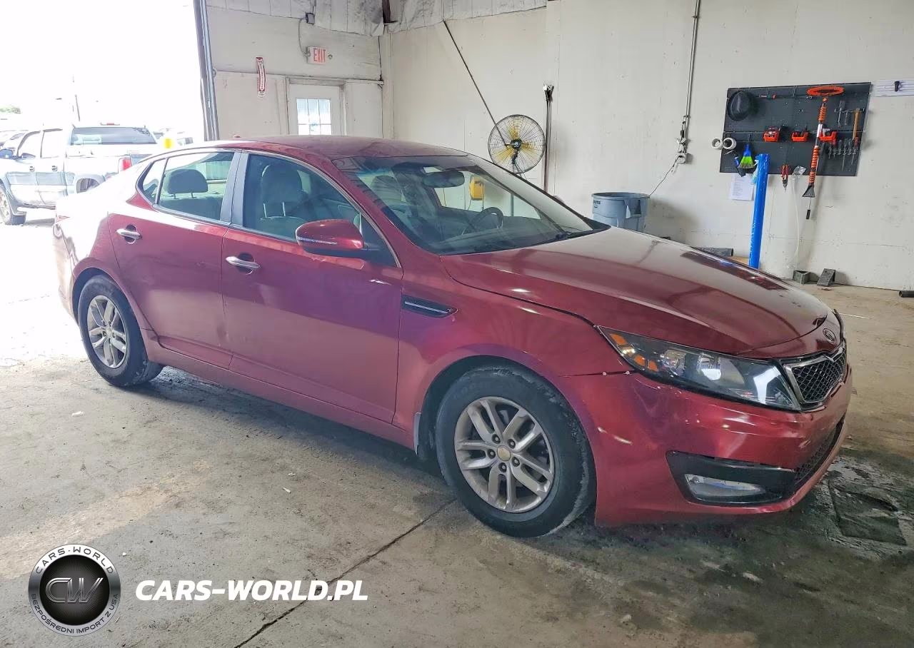 2013 Kia Optima Lx VIN:5XXGM4A76DG254063 - 4