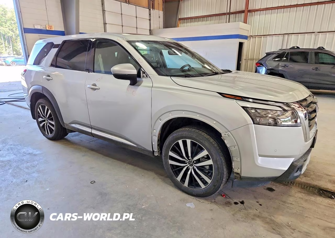 2025 Nissan Pathfinder Platinum VIN:5N1DR3DJXSC281006 - 4