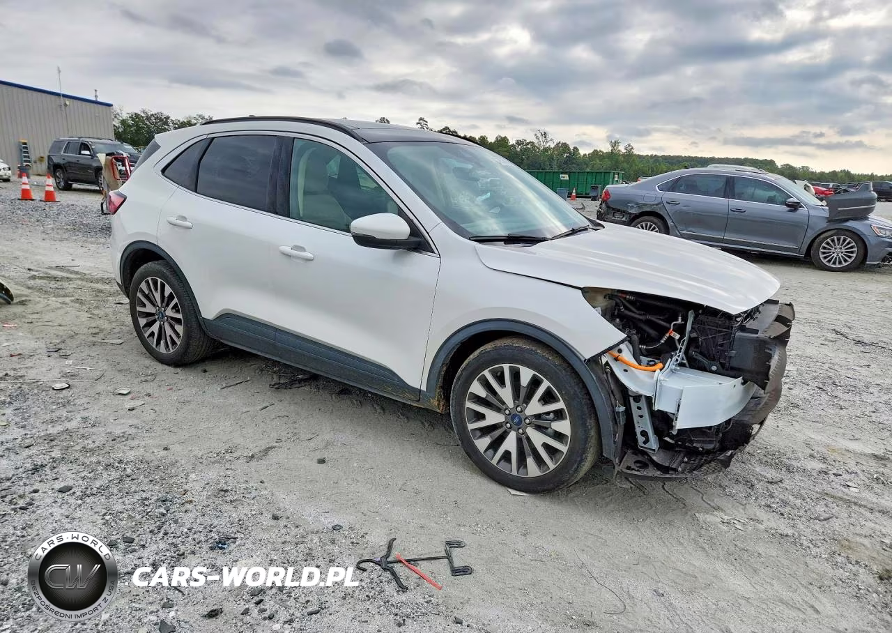 2020 Ford Escape Titanium VIN:1FMCU0DZ1LUC54660 - 4