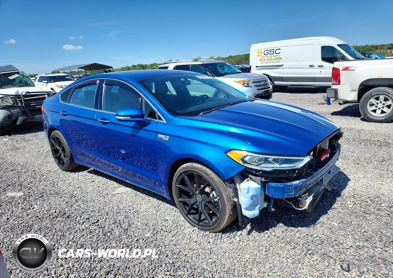 2017 Ford Fusion Sport VIN:3FA6P0VP0HR311036 - 4