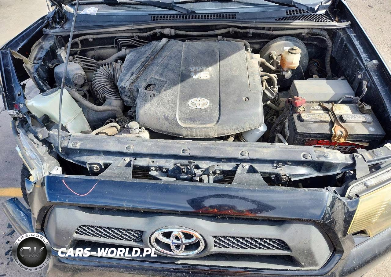 2012 Toyota Tacoma V6 VIN:5TFLU4EN2CX040170 - 11
