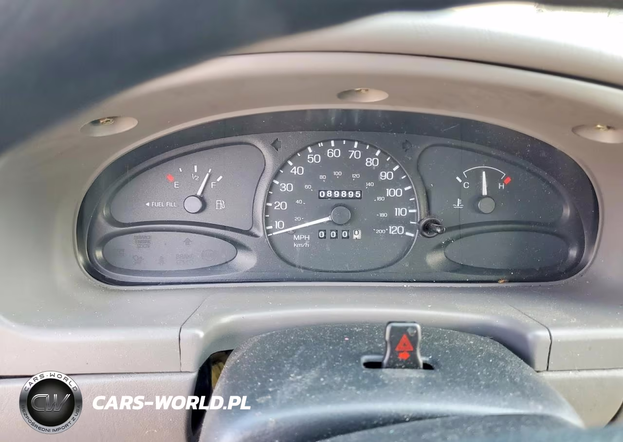 1999 Ford Escort Se VIN:1FAFP13P8XW109758 - 9