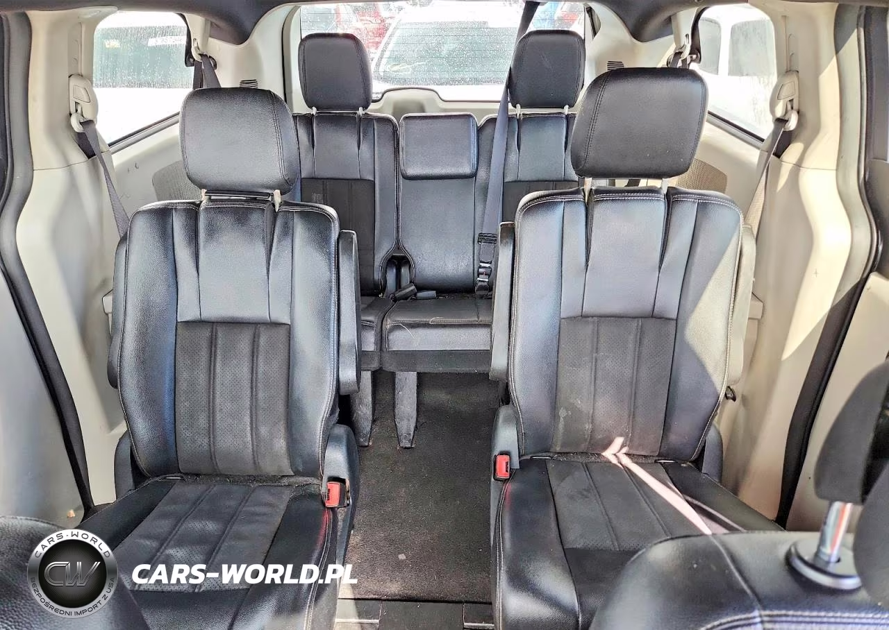 2020 Dodge Grand Caravan Sxt VIN:2C4RDGCG2LR175065 - 10