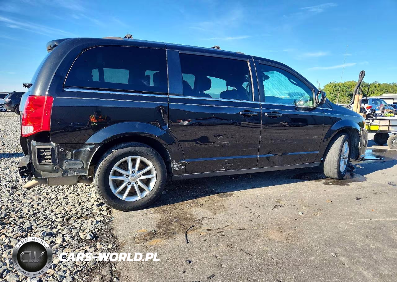 2020 Dodge Grand Caravan Sxt VIN:2C4RDGCG2LR175065 - 3