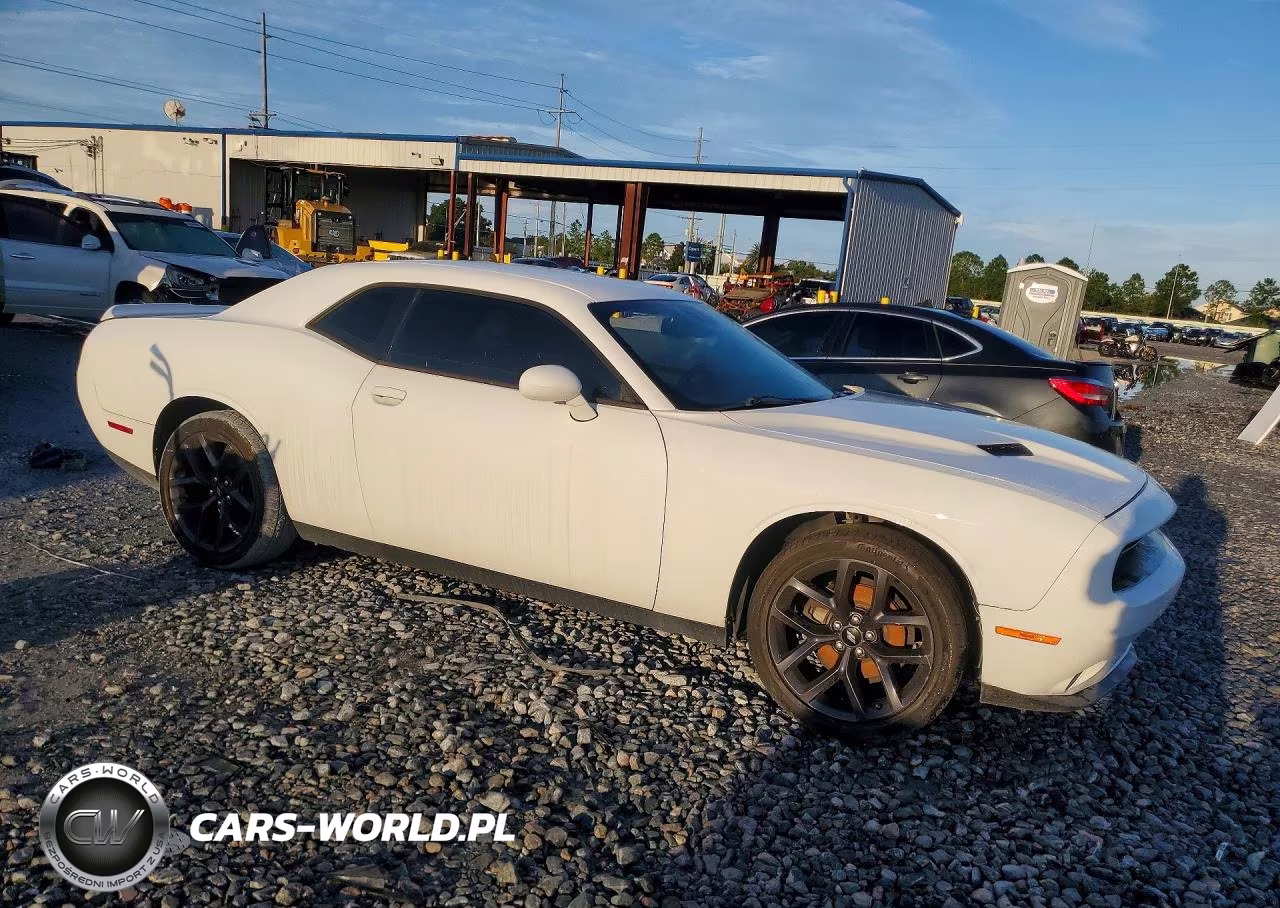 2019 Dodge Challenger Sxt VIN:2C3CDZAG4KH503311 - 4