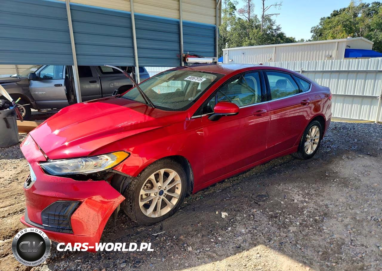 2020 Ford Fusion Se – zdjęcie 1 z 12