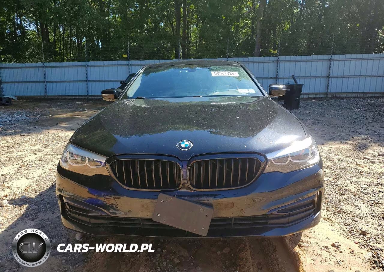 2019 BMW 530 Xi VIN:WBAJA7C52KG911942 - 5