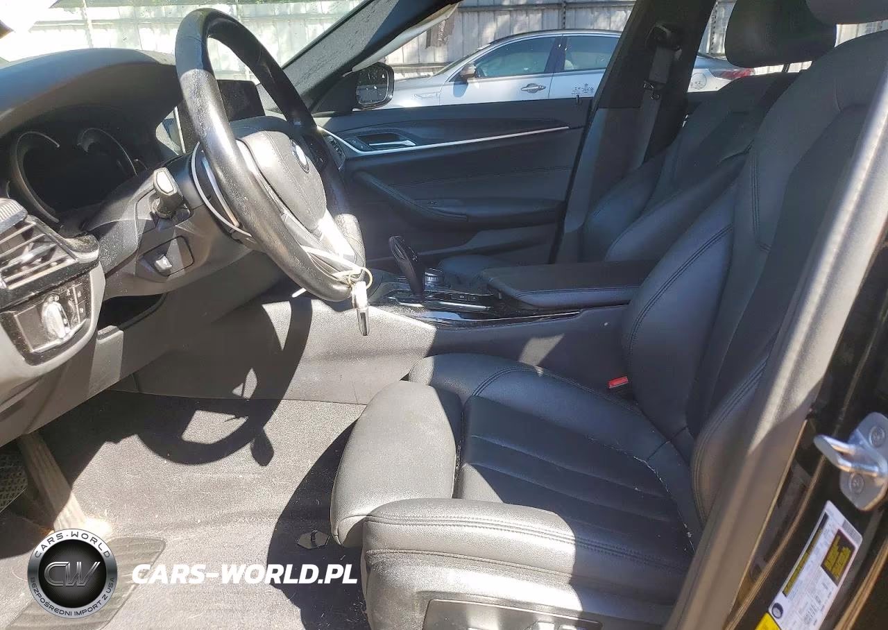 2019 BMW 530 Xi VIN:WBAJA7C52KG911942 - 7