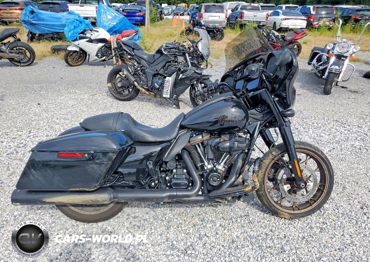 2023 Harley-Davidson Flhxst