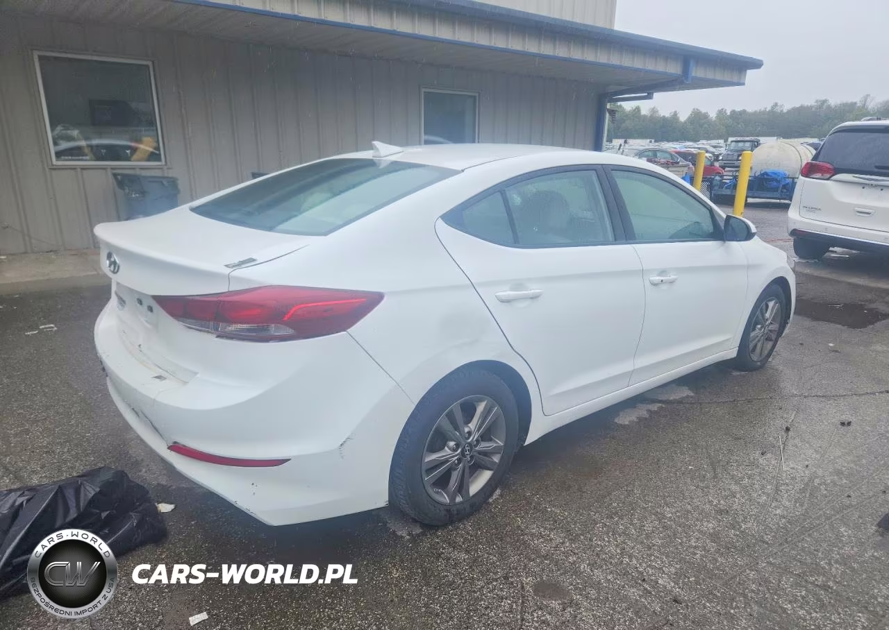 2017 Hyundai Elantra Se VIN:5NPD84LF3HH032120 - 3